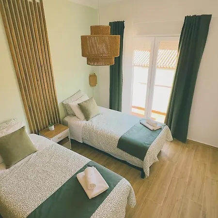 Wow Space - 3 Bedrooms & 2 Bathrooms *