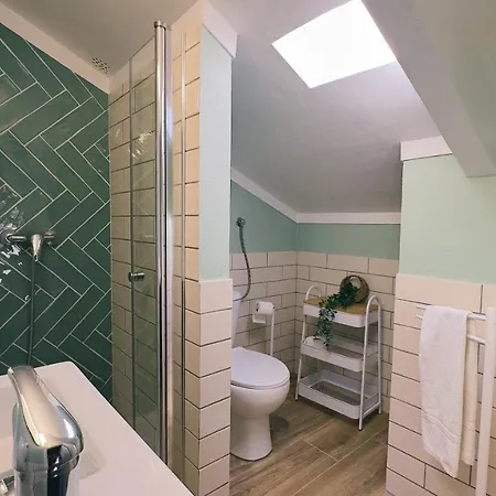 Wow Space - 3 Bedrooms & 2 Bathrooms *